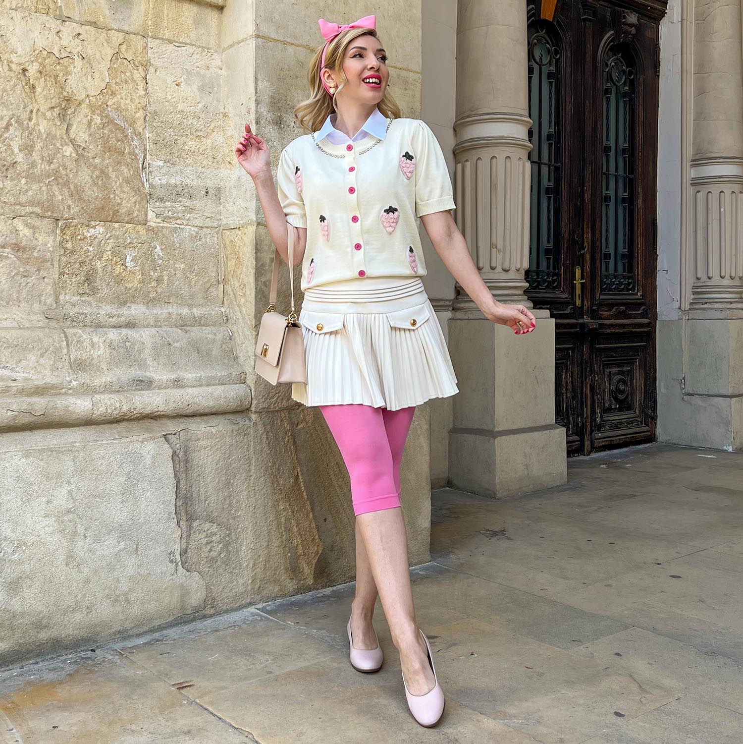 Alexandrea - Size A/B