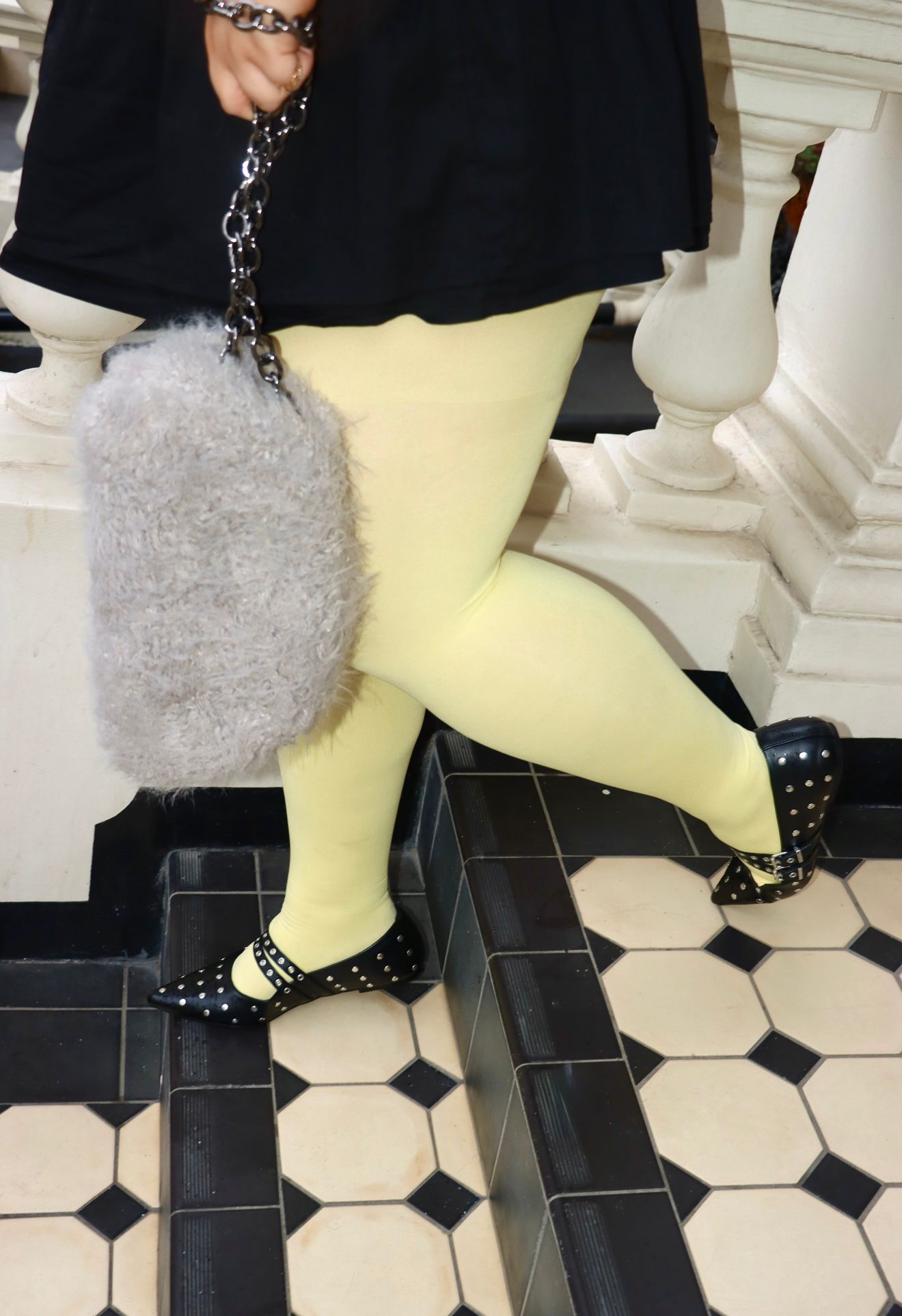 Super Opaque 120 Den Tights - Butter