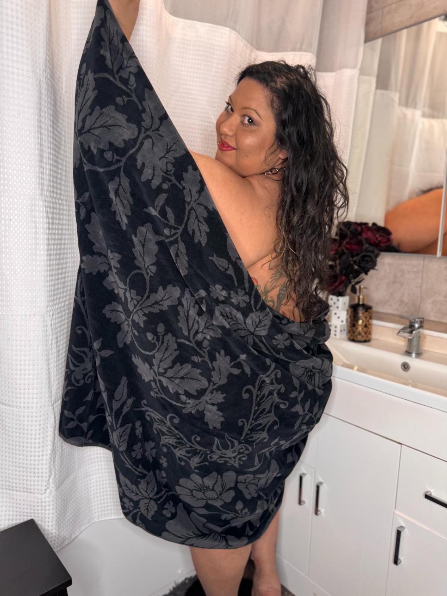 Plushie Towel - Floral Bats