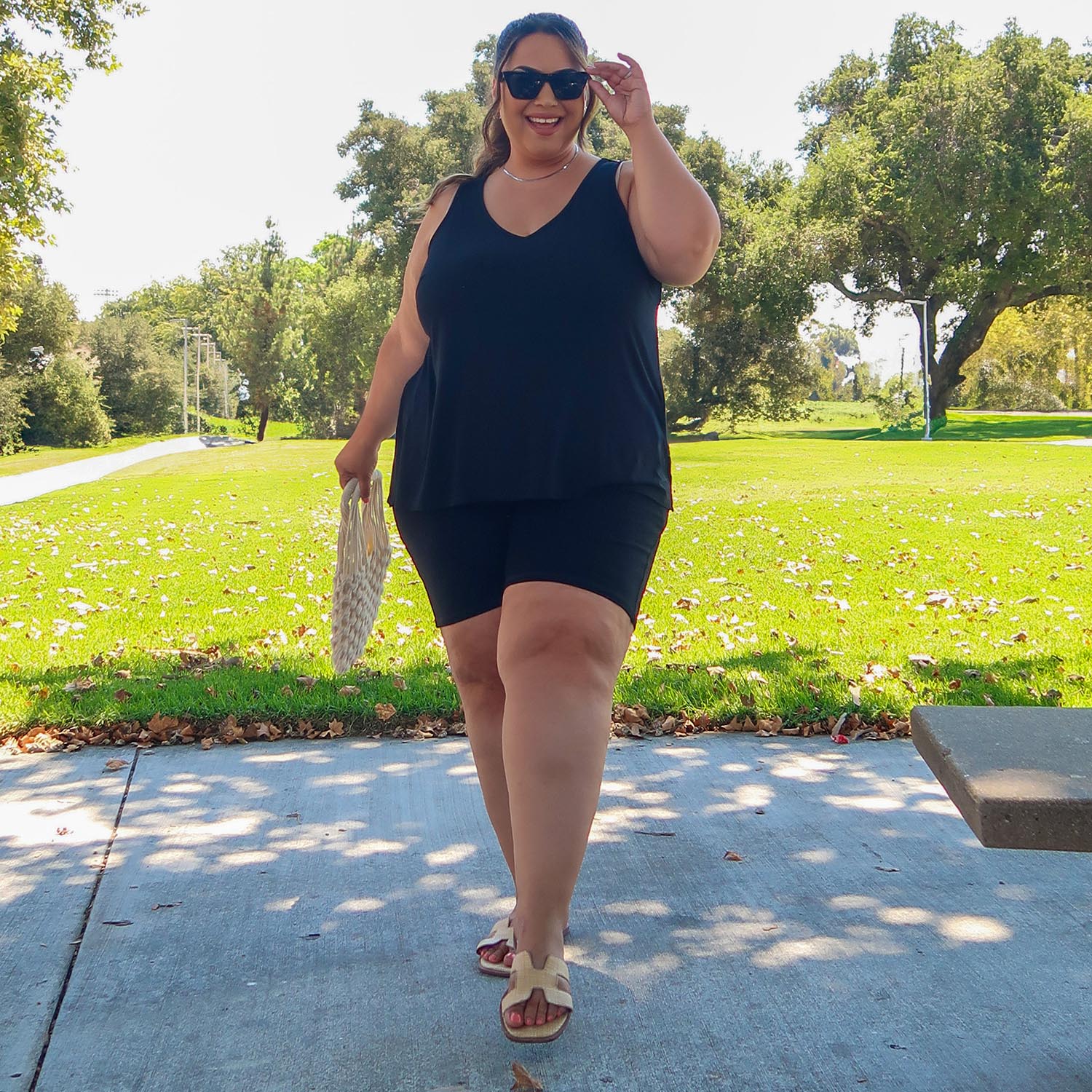Itzel - Size F