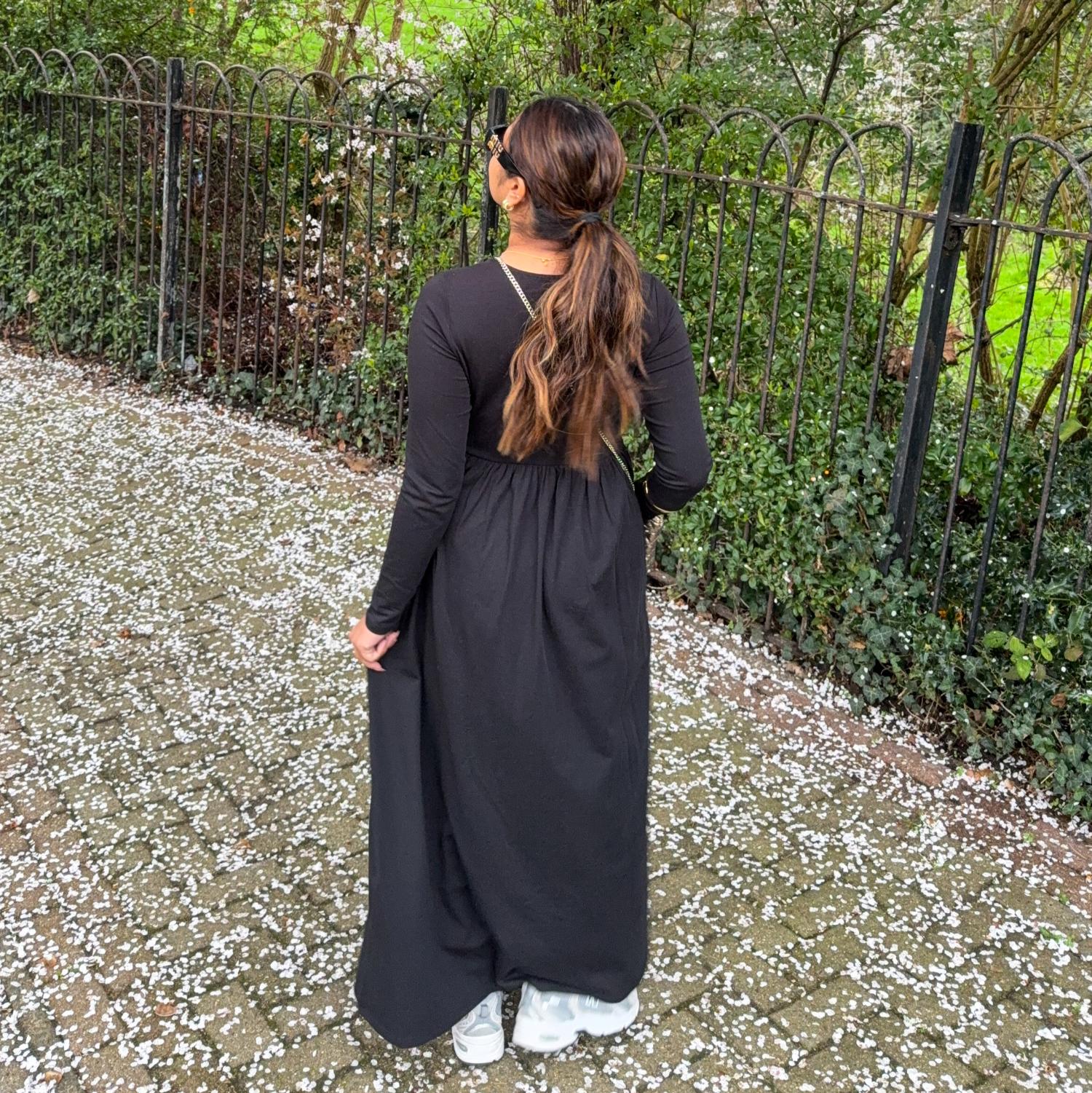 Nethmini - 5ft 3 - Size C