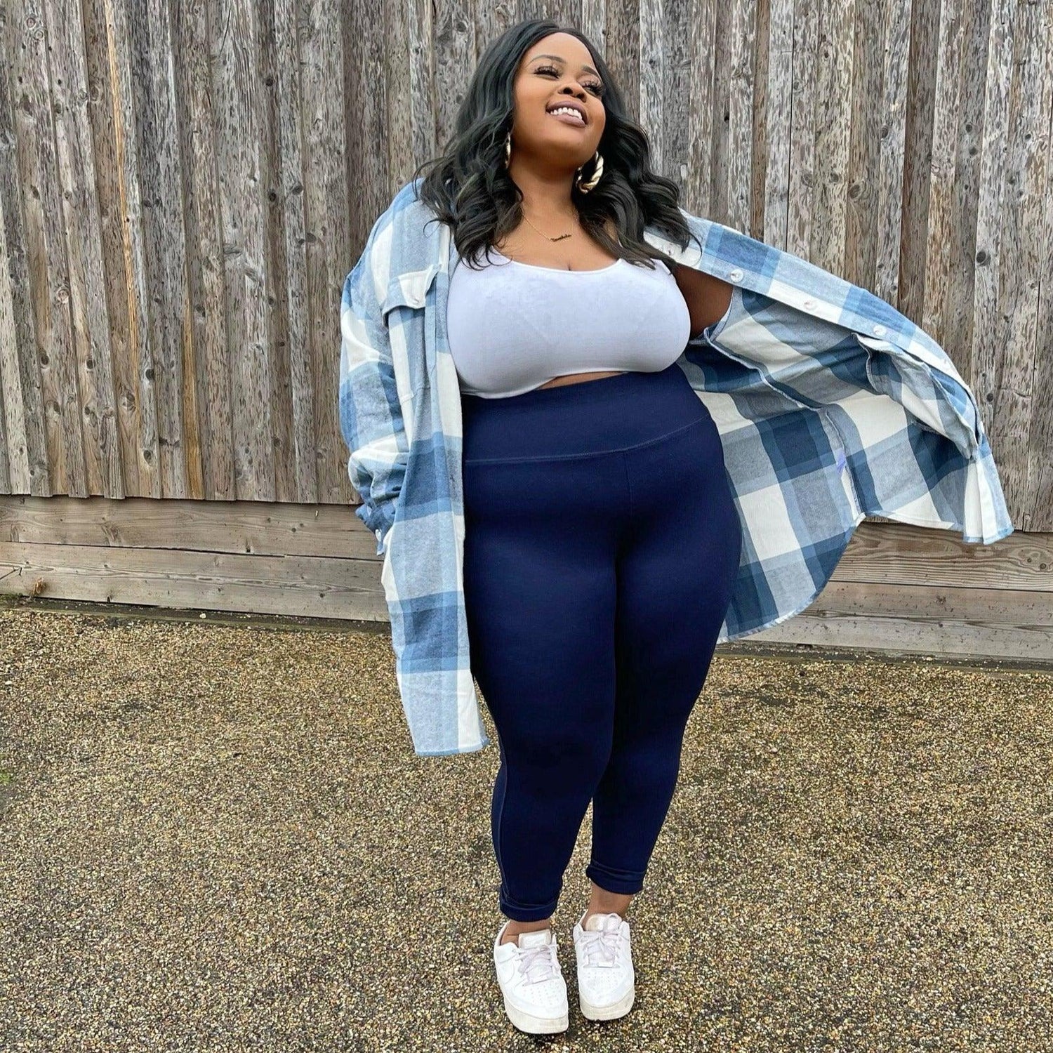 Squat Proof Short Leggings - Navy - Snag Canada