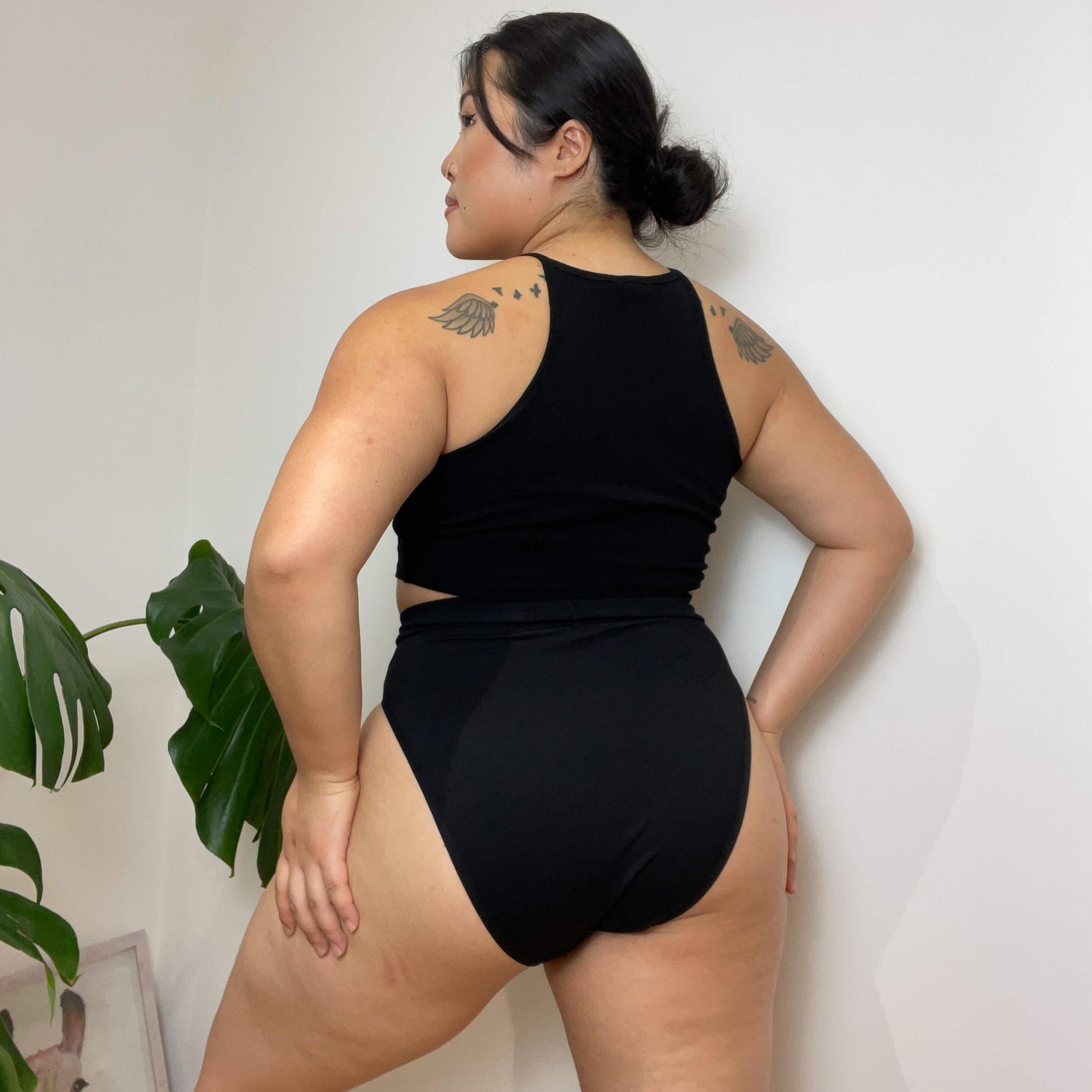 Super High Leg Panties - Black - Snag Canada