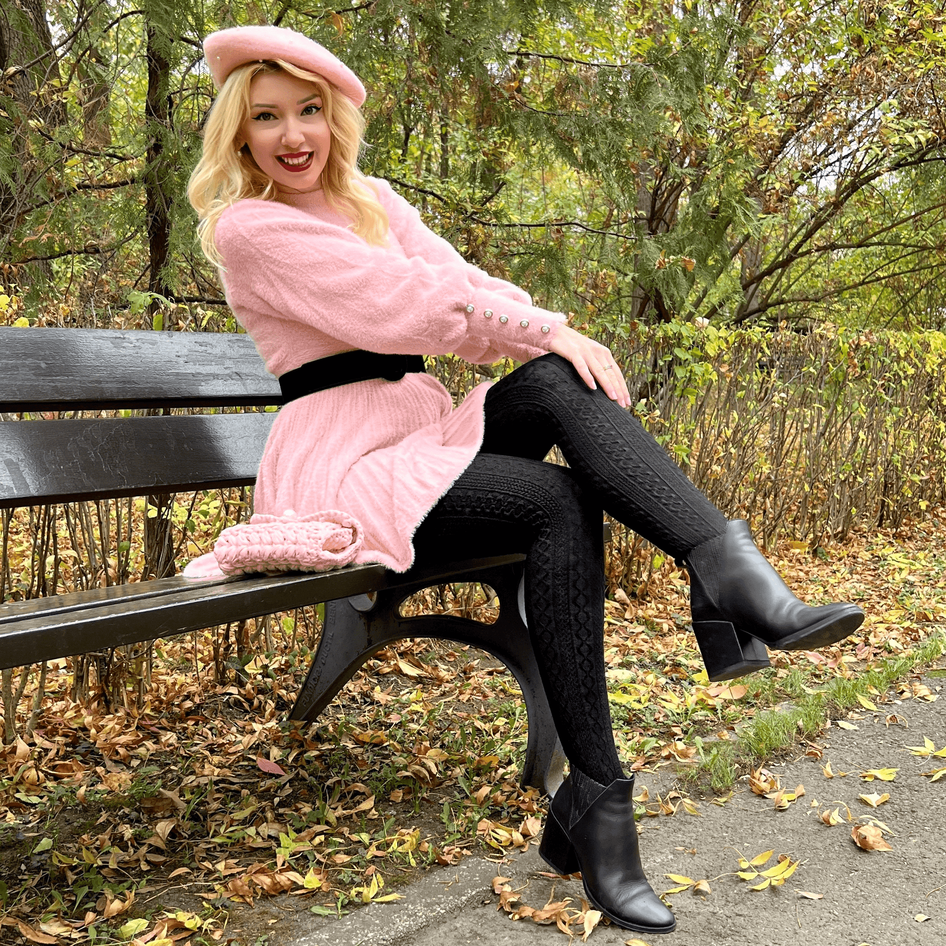 Alex-Grannies-Black_1_-min.png