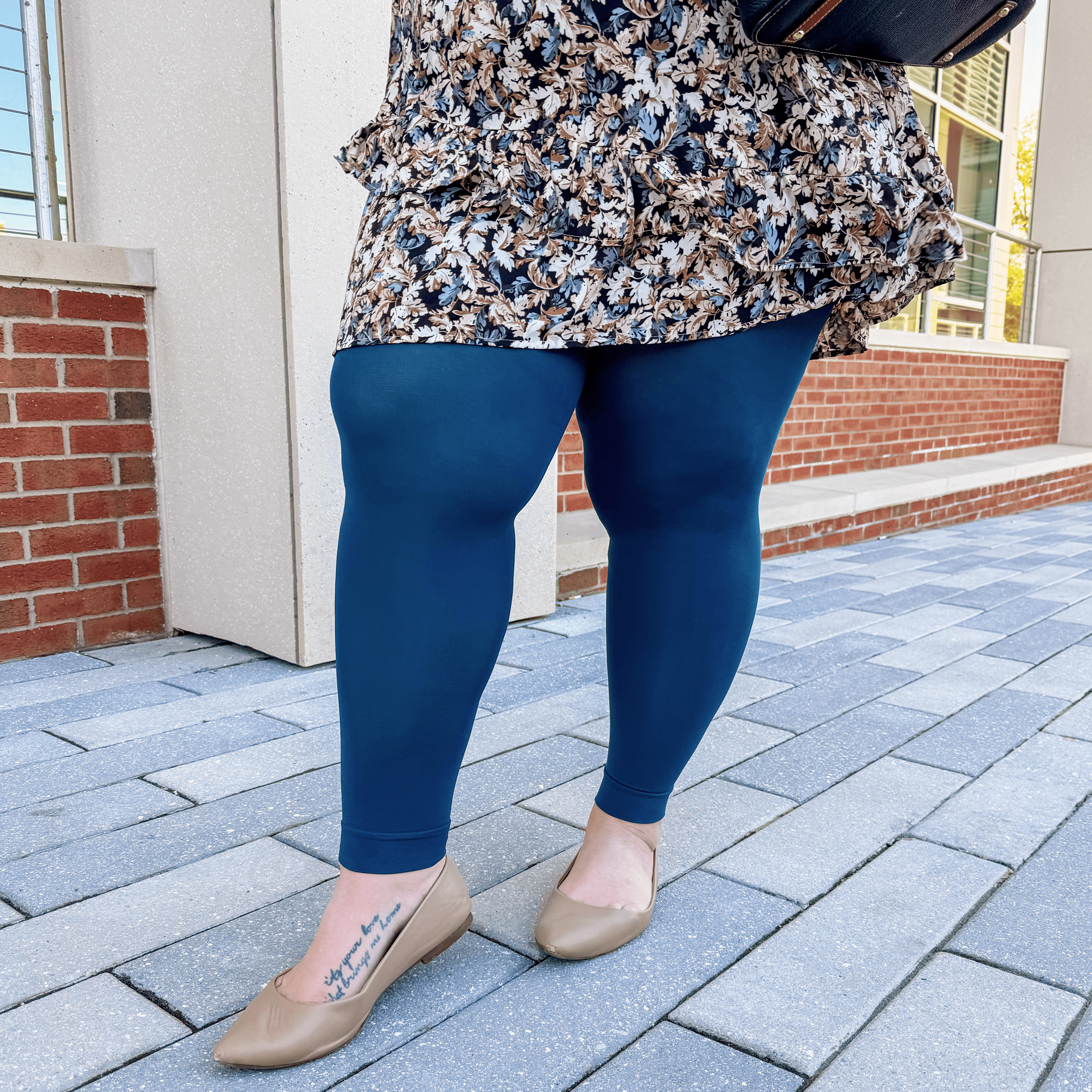 Navy blue patterned tights best sale