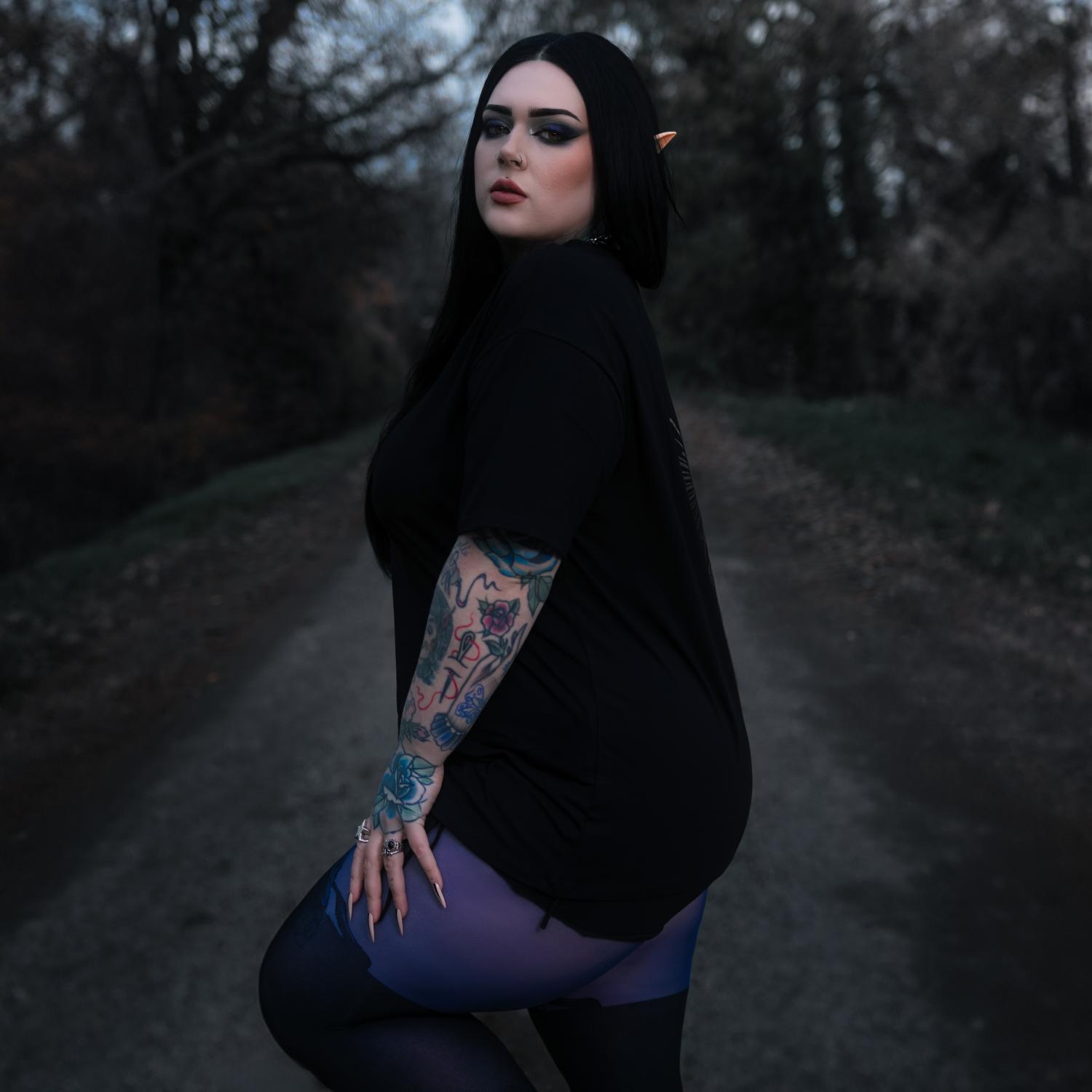 Organic Cotton High Lady ACOTAR T-Shirt