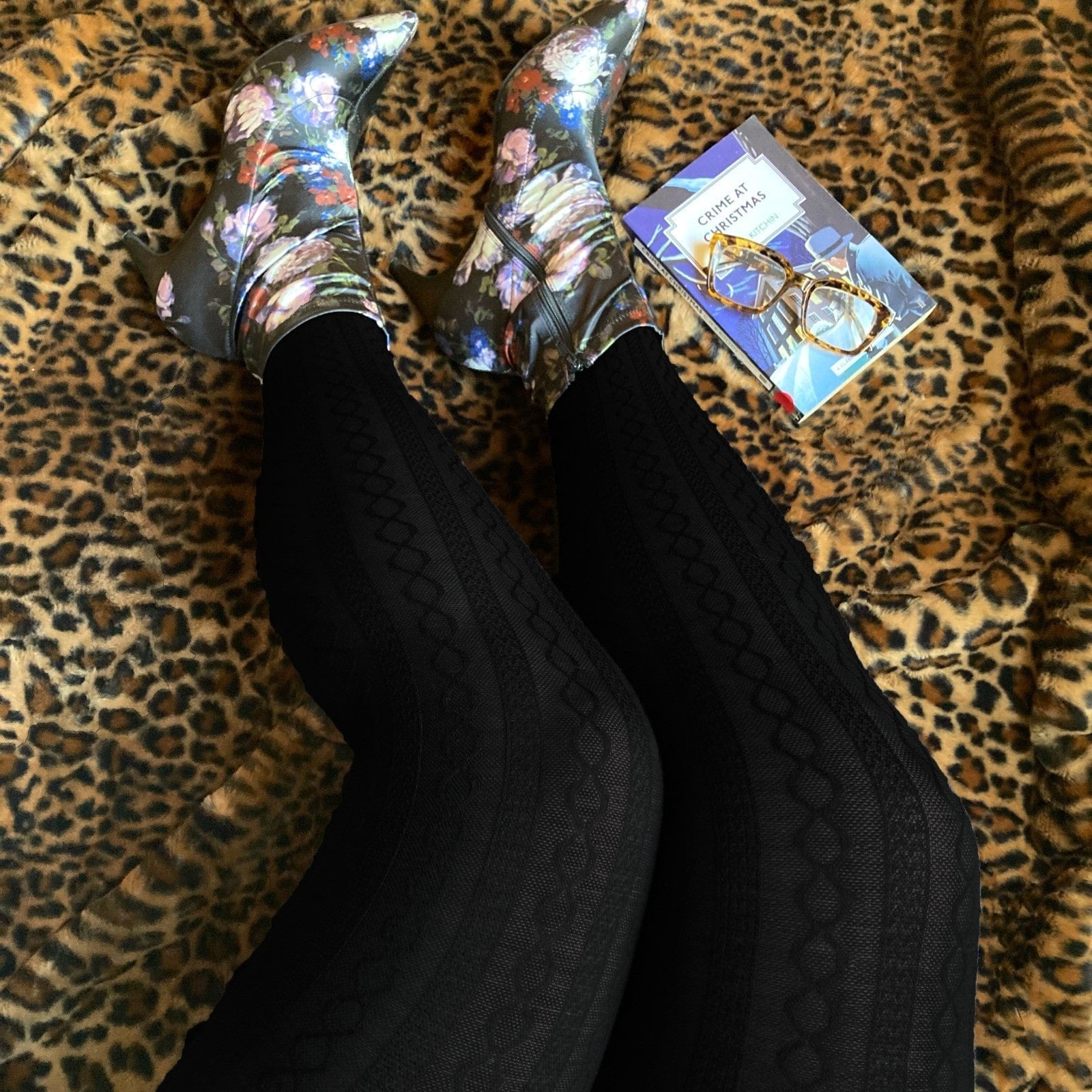 Grannies Cable Knit Wool Tights V2 | Snag – Snag Canada