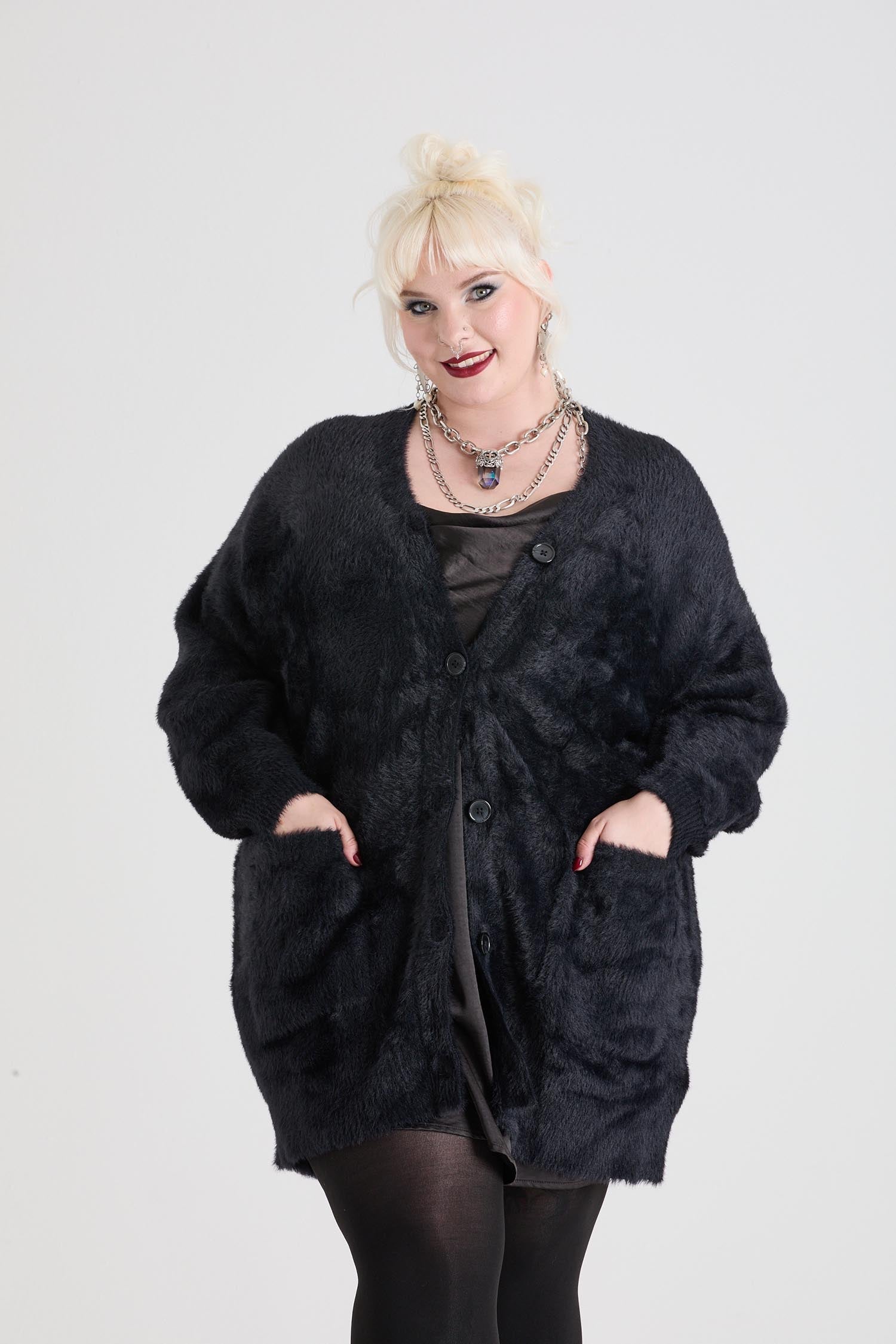 Oversized Fluffy Cardigan | Cosy Knitwear | Snag – Snag Canada
