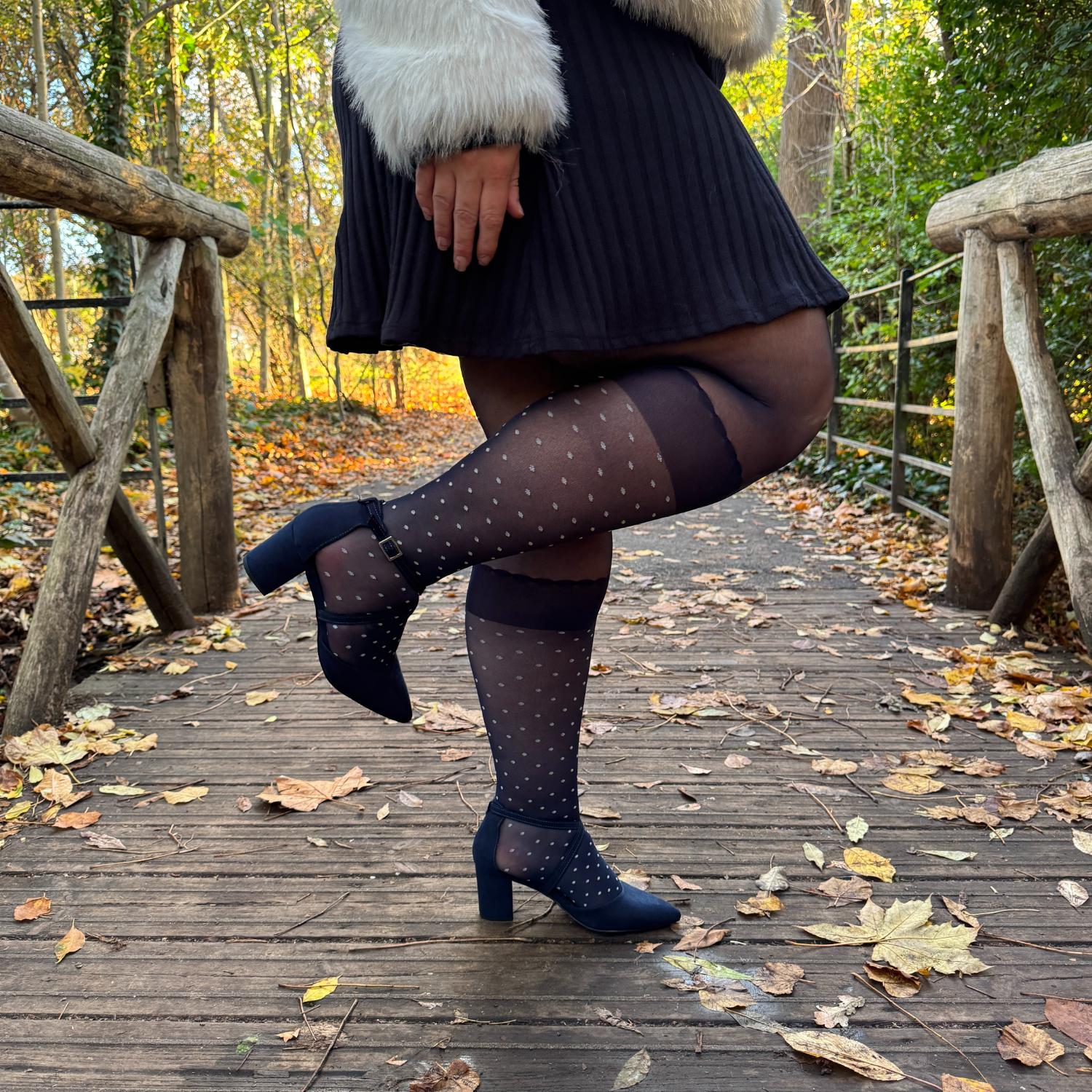 Seoul Chic Faux Sock Tights - Navy – Snag Canada