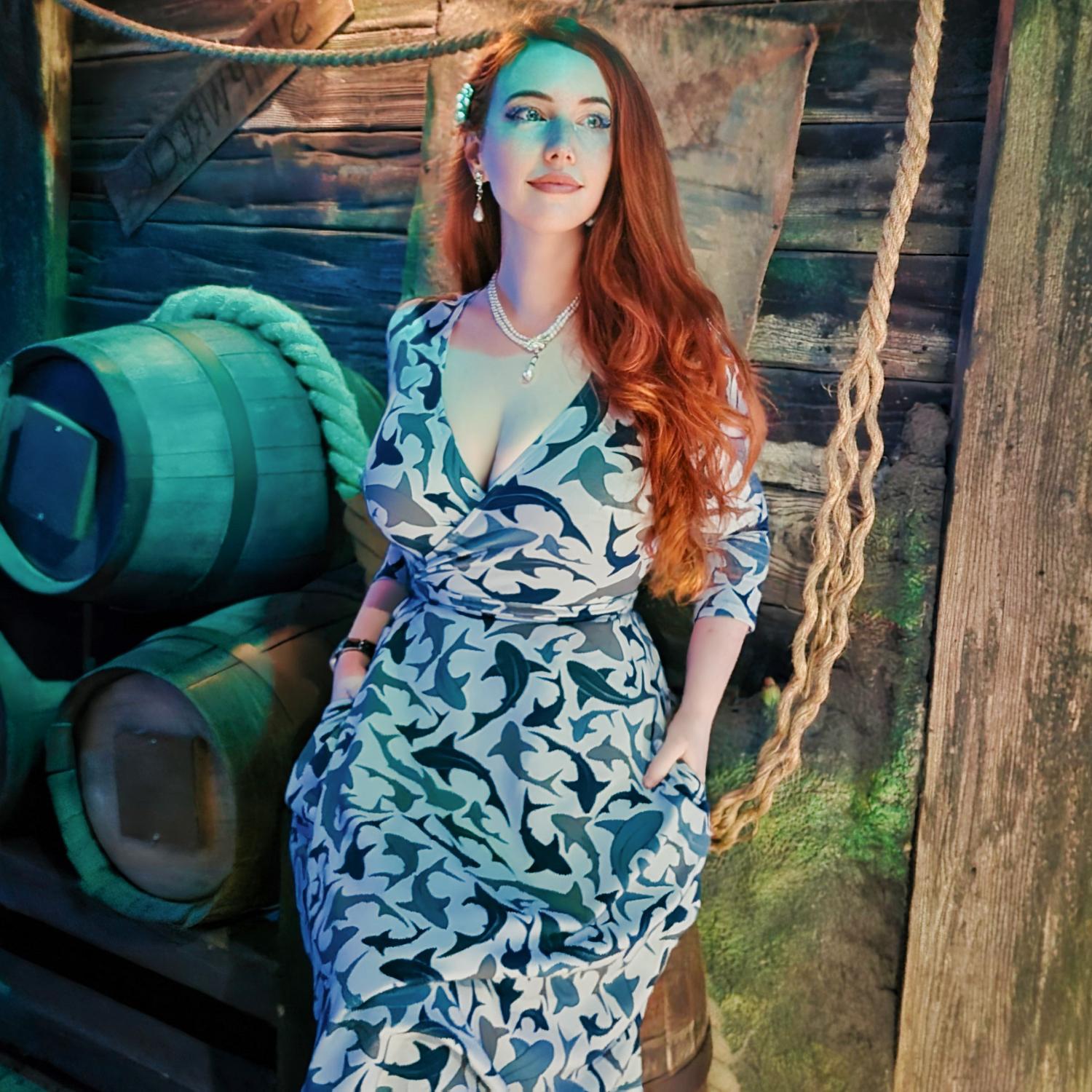 Shark Print Wrap Dress With Pockets | Sizes 0-34 | Snag Snag Canada Shark Print Wrap Dress With Pockets | Sizes 0-34 | Snag Snag Canada