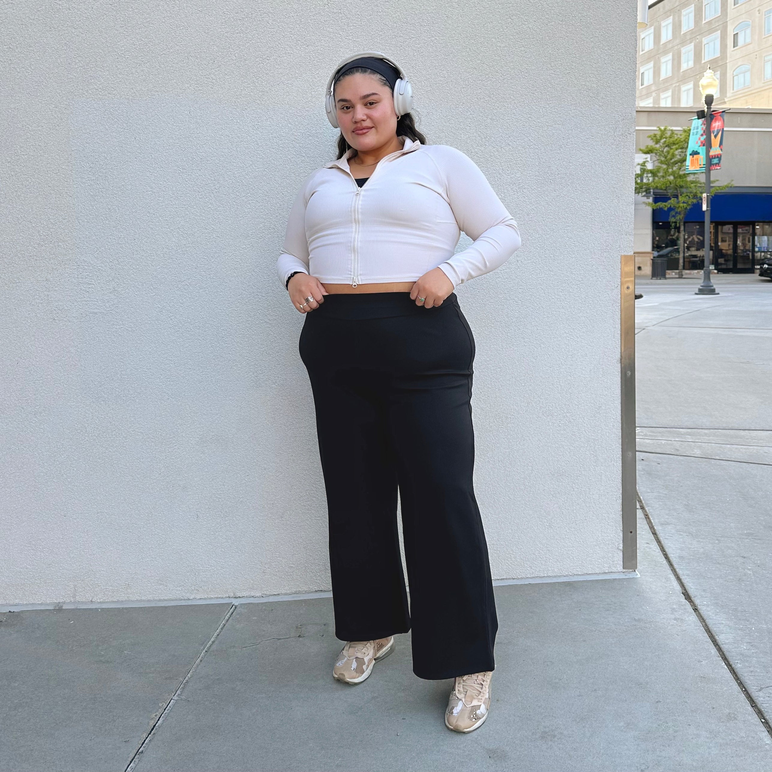 Squat-Proof Wide Leg Leggings | Opaque & High-Quality | Snag