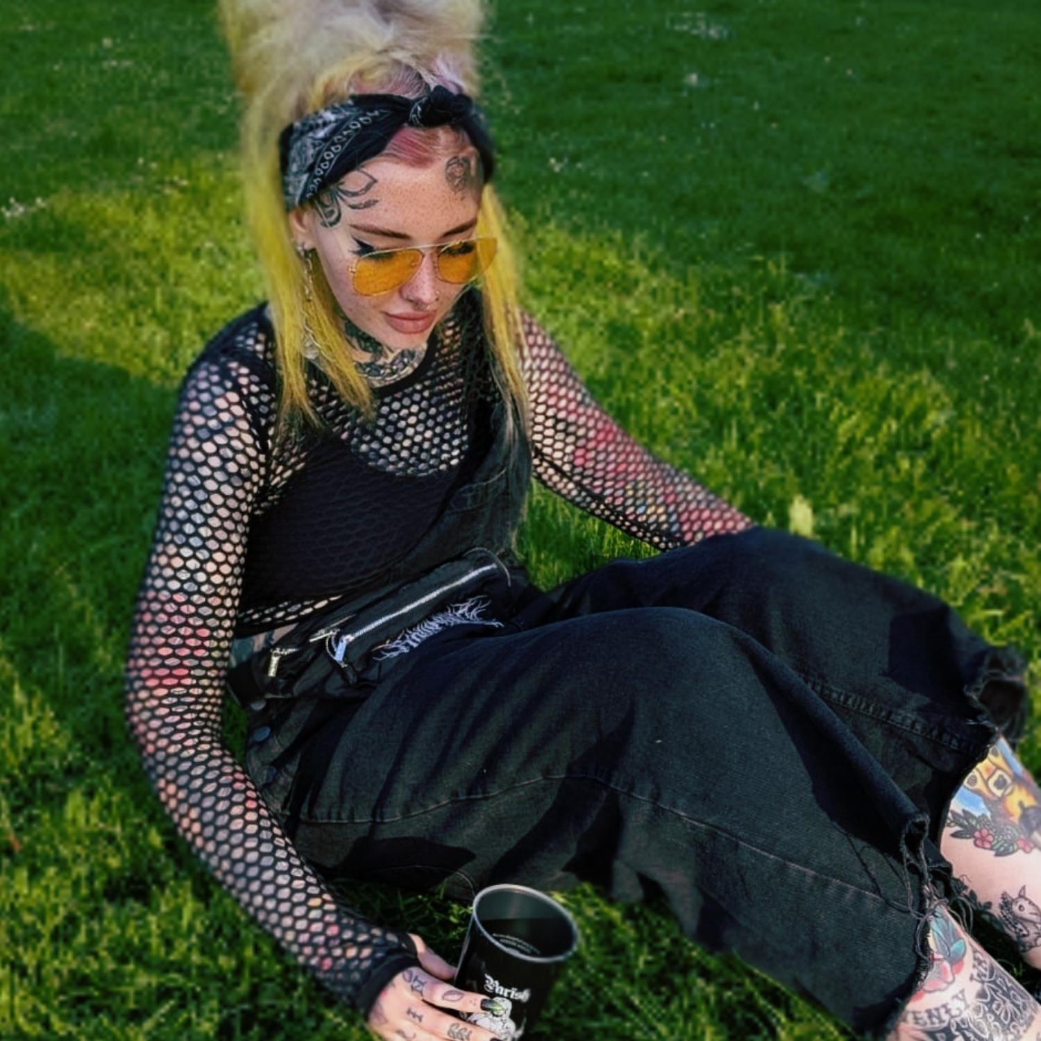 Alanis Full Fishnet Top - Black